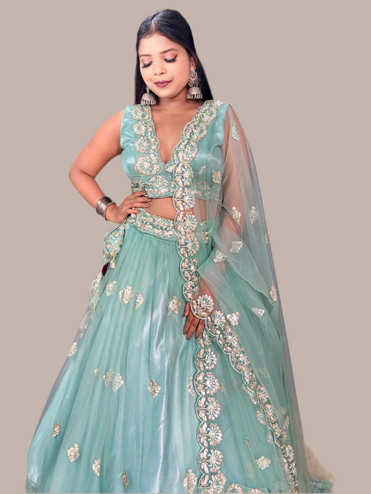 HEERNET LEHENGA SET